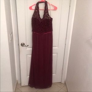 David’s bridal bridesmaid dress (wine)